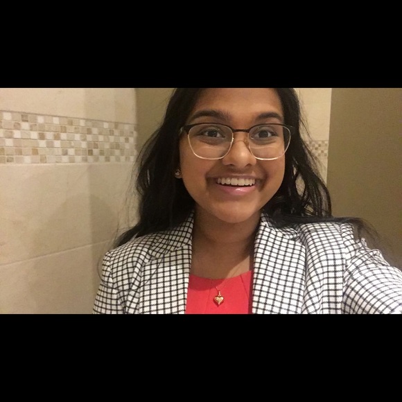 Meet your Posher, Samantha - Picture 1 of 1